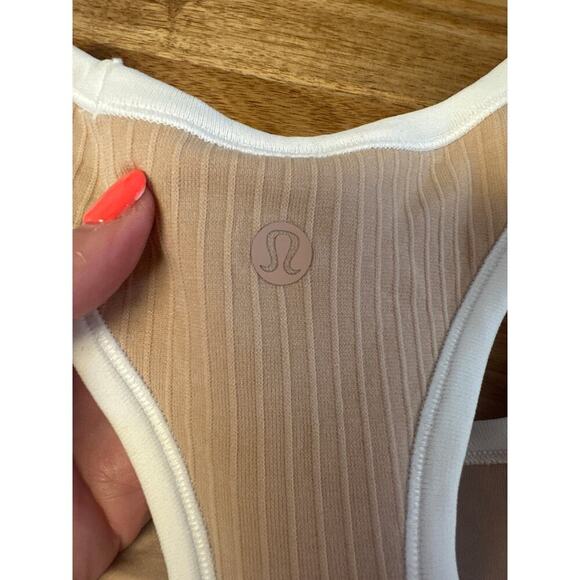 Lululemon Tank Top Beige with White Trim Womens Size 6 - Picture 3 of 4